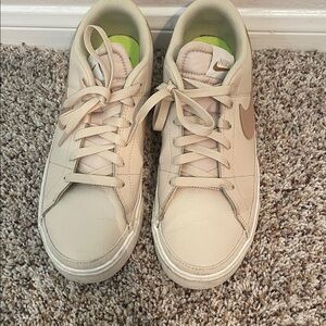 Nike Beige Low-Top Sneakers